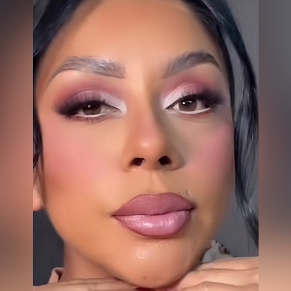 ‼️ LAST ONE 💕 PINK PEPPERMINT a M·A·CXIMAL SLEEK SATIN LIPSTICK. **NEW IN BOX. - Picture 7 of 17